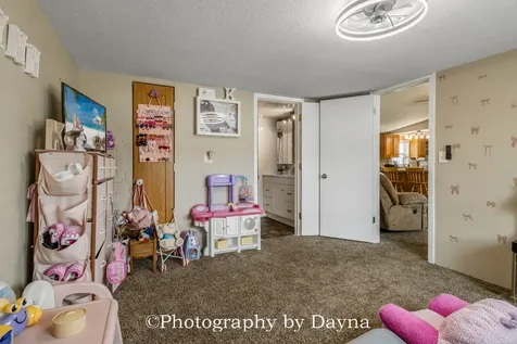33 Saint Peters Drive Bourbonnais IL 60914