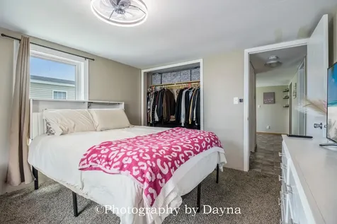 33 Saint Peters Drive Bourbonnais IL 60914