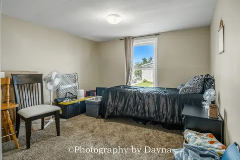33 Saint Peters Drive Bourbonnais IL 60914