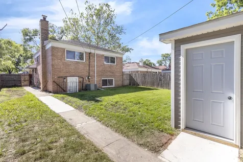 14613 Dante Avenue Dolton IL 60419