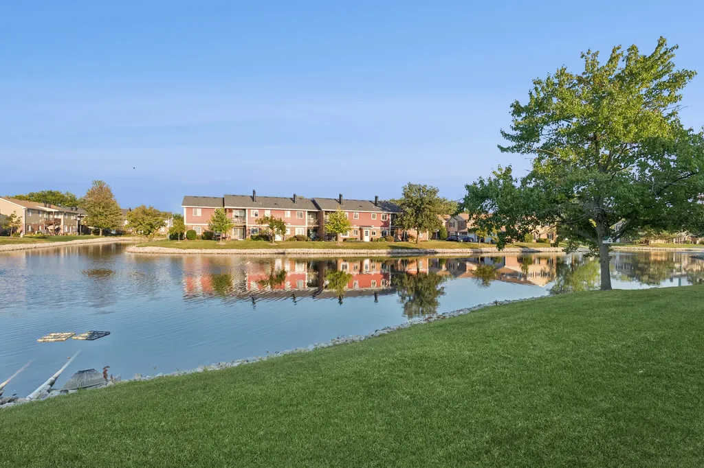7235 Willow Way Lane Willowbrook IL 60527