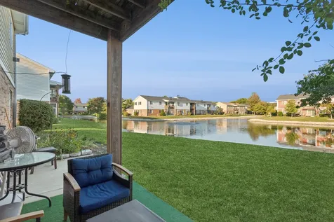 7235 Willow Way Lane Willowbrook IL 60527