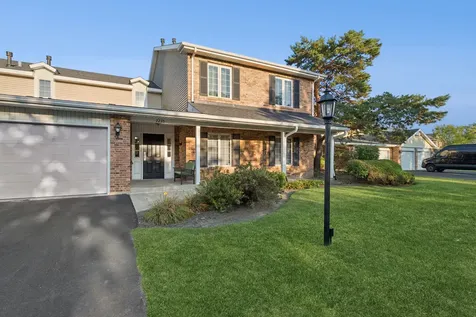 7235 Willow Way Lane Willowbrook IL 60527