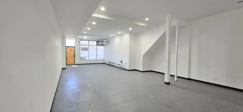 819 South Western Avenue Chicago IL 60612