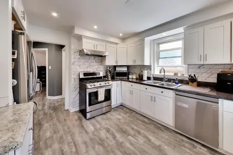 5016 North Mango Avenue Chicago IL 60630