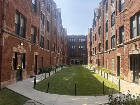 5244.5 South Drexel Avenue Chicago IL 60615
