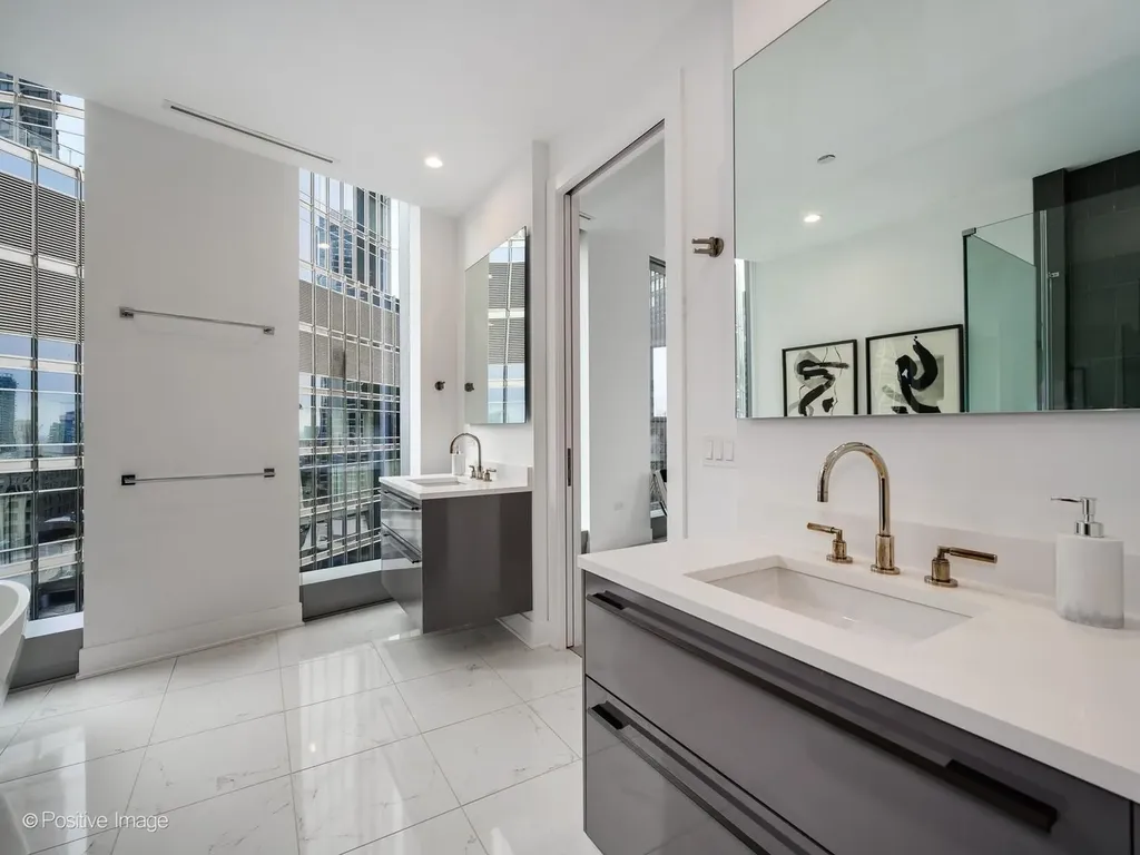 403 North Wabash Avenue Chicago IL 60611