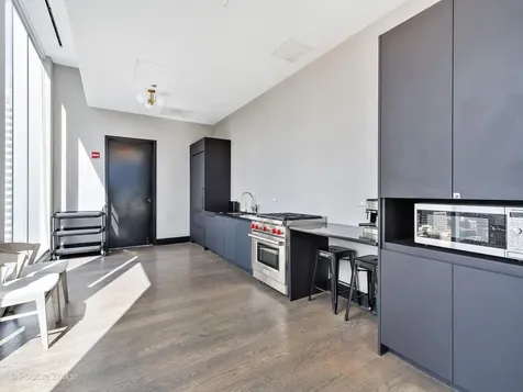 403 North Wabash Avenue Chicago IL 60611