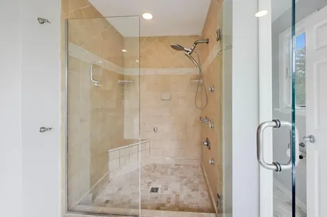 1604 Churchill Court Libertyville IL 60048