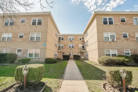 4629 Main Street Skokie IL 60076