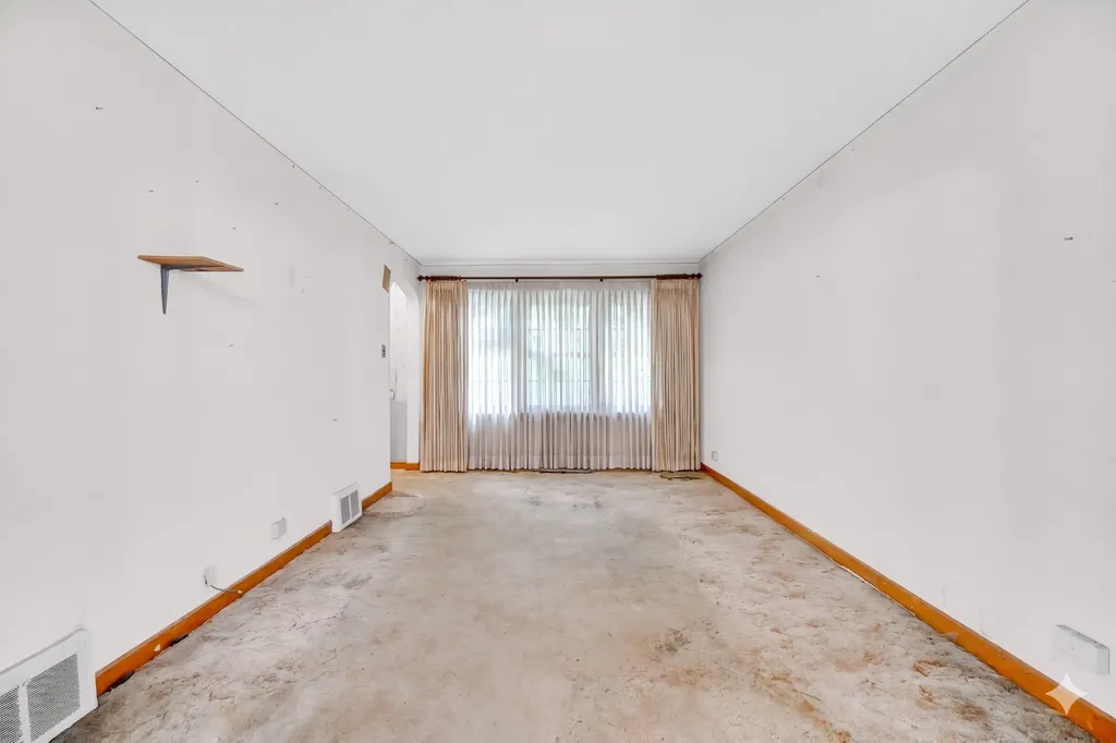 3748 West 54th Street Chicago IL 60632
