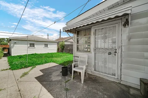 3748 West 54th Street Chicago IL 60632