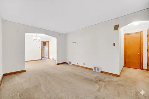 3748 West 54th Street Chicago IL 60632