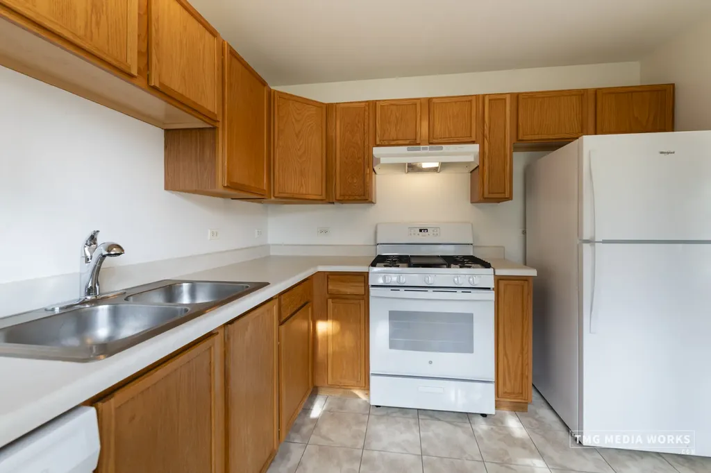 2227 Waterleaf Court Naperville IL 60564