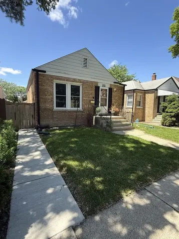 3816 North Pacific Avenue Chicago IL 60634