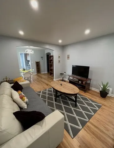 3816 North Pacific Avenue Chicago IL 60634