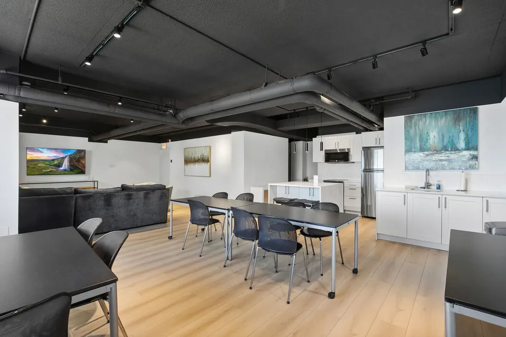 3100 North Lake Shore Drive Chicago IL 60657