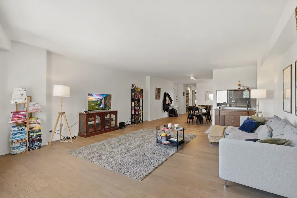 3100 North Lake Shore Drive Chicago IL 60657
