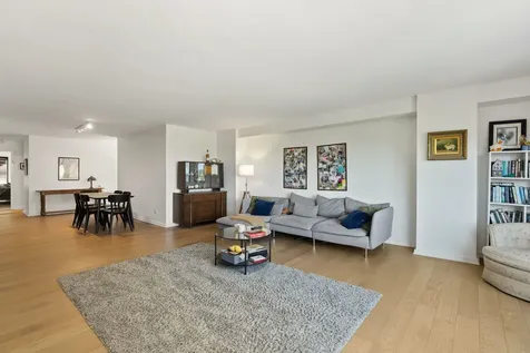 3100 North Lake Shore Drive Chicago IL 60657