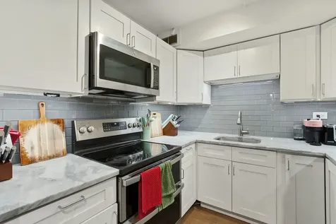 3100 North Lake Shore Drive Chicago IL 60657