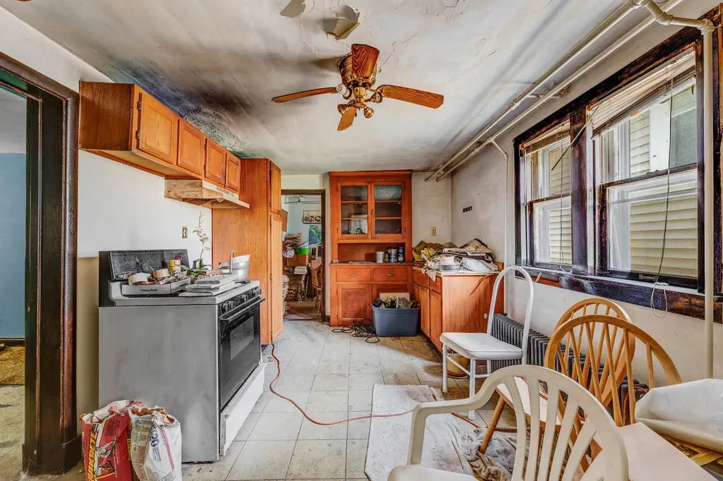 5232 West 51st Street Chicago IL 60638