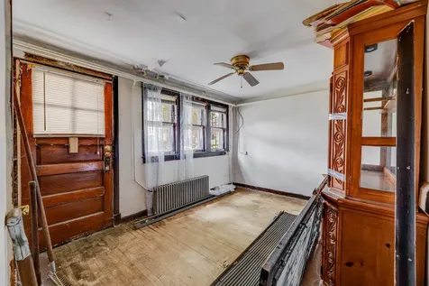 5232 West 51st Street Chicago IL 60638