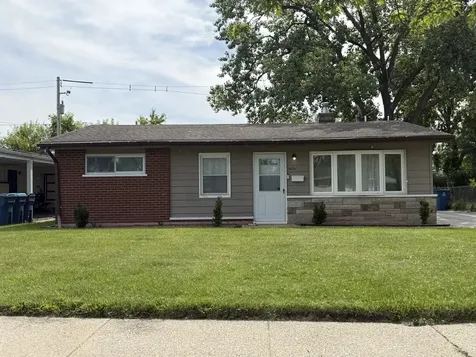 1495 Freeland Avenue Calumet City IL 60409