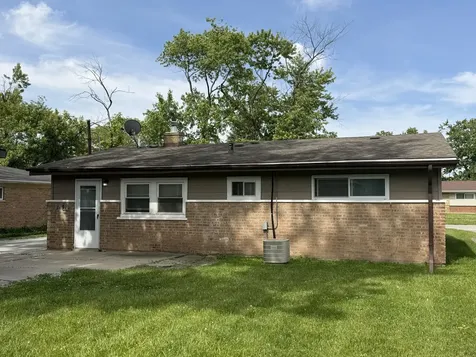 1495 Freeland Avenue Calumet City IL 60409
