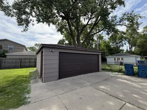 1495 Freeland Avenue Calumet City IL 60409