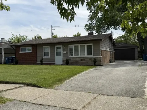 1495 Freeland Avenue Calumet City IL 60409