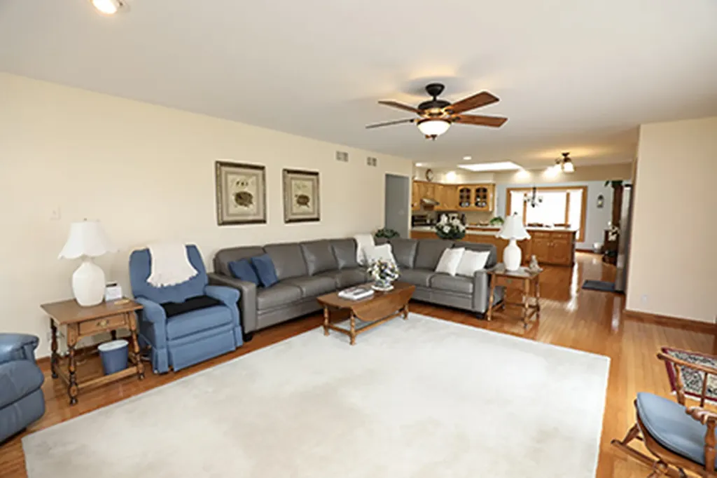 9 Honey Lane New Lenox IL 60451
