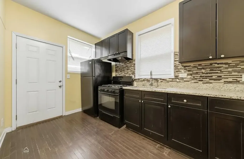8125 South Evans Avenue Chicago IL 60619