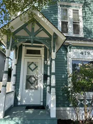 418 Saint Charles Street Elgin IL 60120
