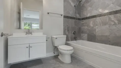 2038 West Touhy Avenue Chicago IL 60645