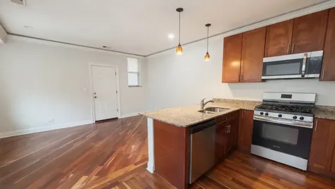 2038 West Touhy Avenue Chicago IL 60645