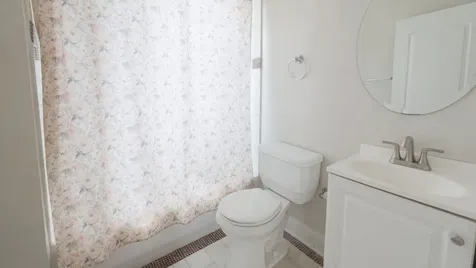 2038 West Touhy Avenue Chicago IL 60645