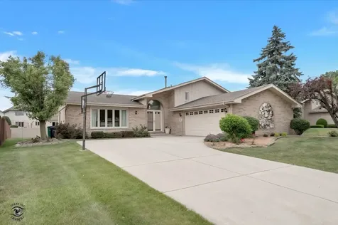 11621 Brookshire Drive Orland Park IL 60467