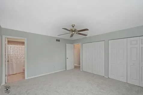 11621 Brookshire Drive Orland Park IL 60467