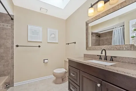 11621 Brookshire Drive Orland Park IL 60467