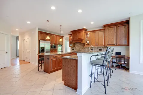 231 Cater Lane Libertyville IL 60048