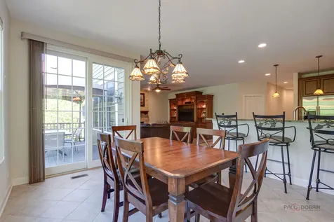 231 Cater Lane Libertyville IL 60048