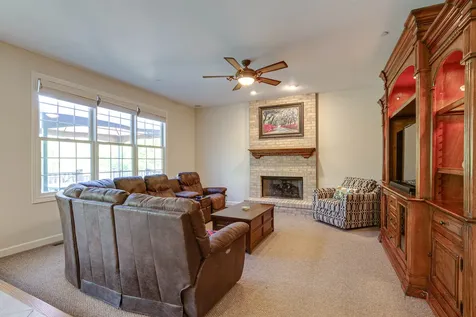 231 Cater Lane Libertyville IL 60048