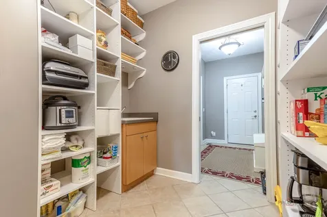 231 Cater Lane Libertyville IL 60048