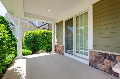 231 Cater Lane Libertyville IL 60048