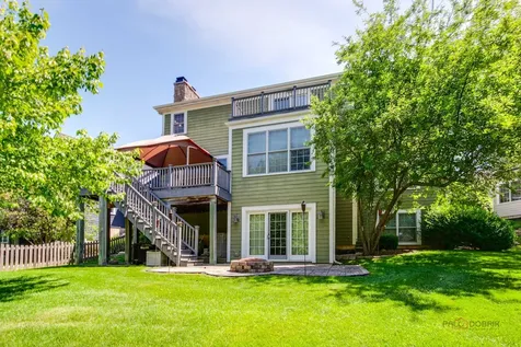 231 Cater Lane Libertyville IL 60048