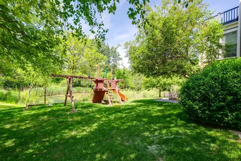 231 Cater Lane Libertyville IL 60048