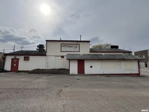 2120 4TH Avenue Rock Island IL 61201