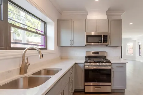 6344 North Artesian Avenue Chicago IL 60659