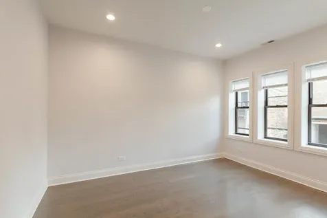 6344 North Artesian Avenue Chicago IL 60659