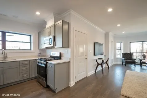 6344 North Artesian Avenue Chicago IL 60659